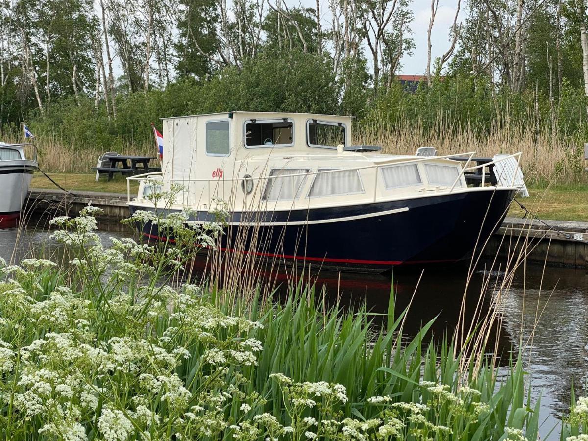 Boat Ella - Kamperen Op Het Water -Niet Om Mee Te Varen -Read Host Profile-Lees Hostprofiel Jutrijp Dış mekan fotoğraf